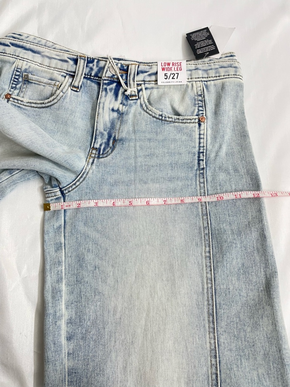 Celebrity Pink Women's Low Rise Double Waistband Wide Leg Jeans  Size  5/27 - Picture 8 of 15